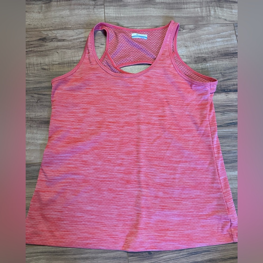Columbia Women's Coral Tank Top size medium